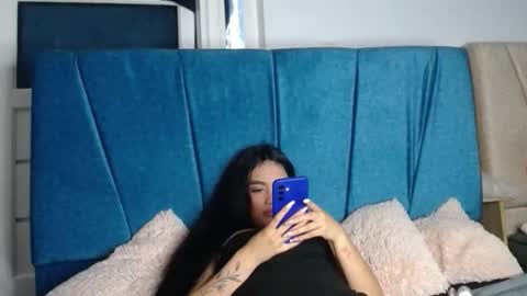 Alahia sweet official online show from 12/21/25, 07:43