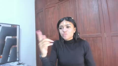 Alaia2  online show from 04/28/26, 02:44