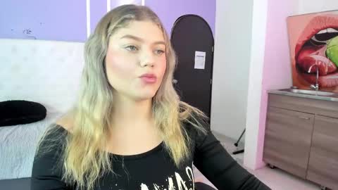 Alaia online show from 01/07/26, 01:02