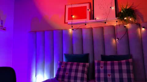  Alaia  online show from 10/21/25, 11:11