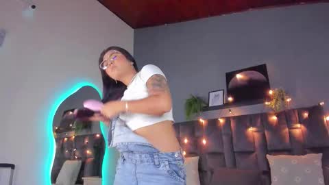  Alaia  online show from 12/20/25, 11:39