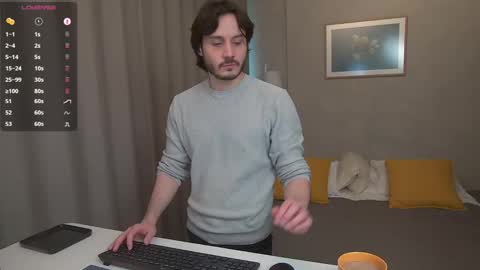 Maxi  online show from 02/22/25, 12:51