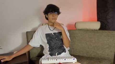 alan18n online show from 03/07/25, 02:04