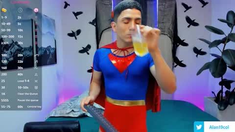 Snapshot of alan_nd_kevin chatting on 10/26/25, 11:38 Alan  Kevin can we reach 100 thumbs up please guys  online show from 10/26/25, 11:38