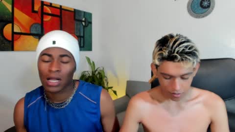 Alan and Criss - WE JUST FRIENDS WITH BENEFITS BOTH VERS online show from 02/26/25, 01:32