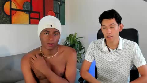 Alan and Criss - WE JUST FRIENDS WITH BENEFITS BOTH VERS online show from 09/19/25, 07:25