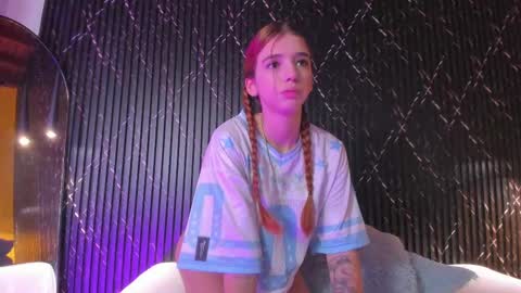 A L A N A  online show from 09/15/25, 07:25