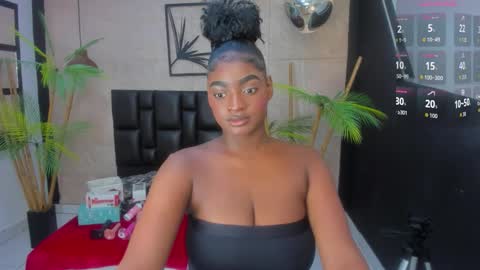 Alana online show from 09/11/25, 12:05