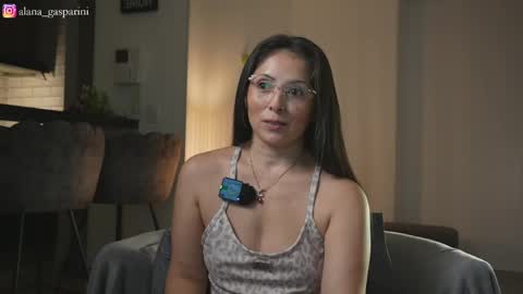 Alana Gasparini online show from 04/05/26, 04:20