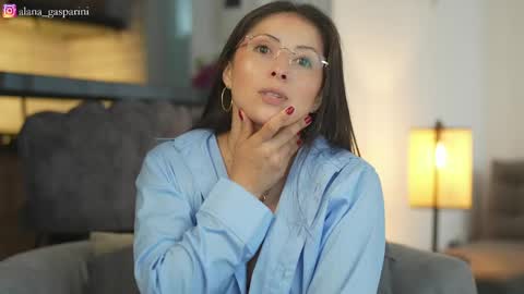 Snapshot of alana_gasparani chatting on 05/02/26, 08:03 Alana Gasparini online show from 05/02/26, 08:03