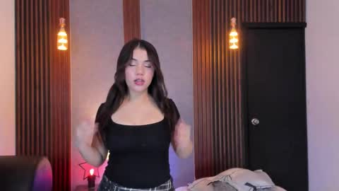 Alana online show from 12/05/25, 03:59