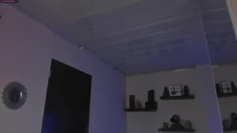 Maeve  online show from 03/06/25, 05:22