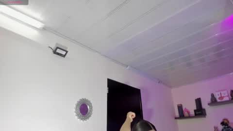 Maeve  online show from 03/11/25, 02:18