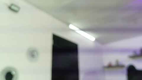 Maeve  online show from 04/23/26, 10:36