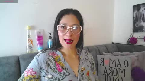 Alana  online show from 03/05/26, 07:32