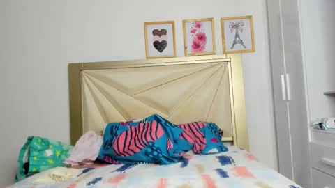 alana_vega69 online show from 03/22/26, 10:57