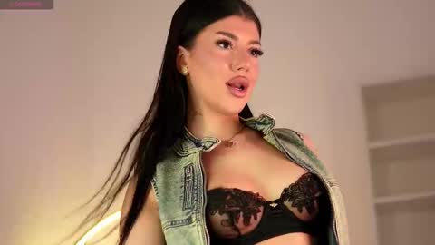 AlanaBaabe online show from 03/12/26, 06:19