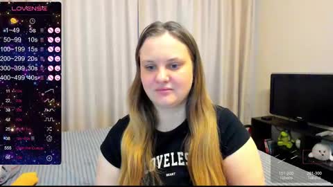 Julia online show from 02/08/25, 01:11