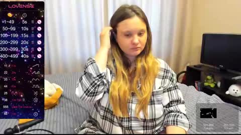 Julia online show from 02/12/25, 12:33