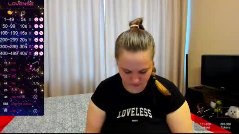 Julia online show from 03/04/25, 10:13