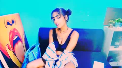 Snapshot of alanadelray chatting on 01/14/25, 11:10 alanadelray online show from 01/14/25, 11:10