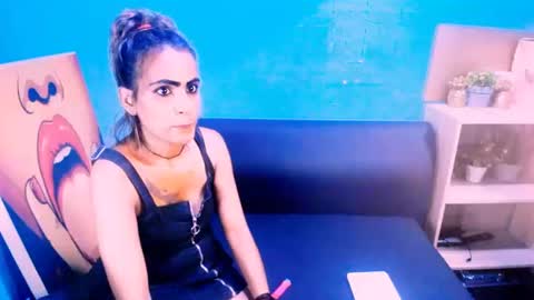 Snapshot of alanadelray chatting on 02/07/25, 12:28 alanadelray online show from 02/07/25, 12:28