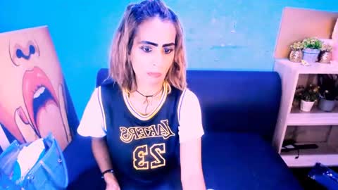 Snapshot of alanadelray chatting on 02/10/25, 08:20 alanadelray online show from 02/10/25, 08:20