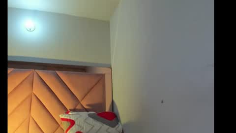 alanah connors online show from 06/11/26, 12:32