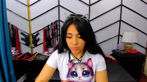 Snapshot of alanaluke chatting on 01/03/25, 12:33 Alana online show from 01/03/25, 12:33