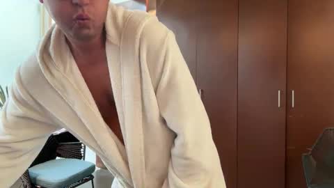 alanan881 online show from 03/01/26, 10:56