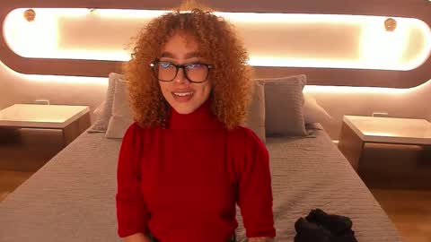 Snapshot of alanaxbrown chatting on 02/08/26, 12:19 Tell me Alana online show from 02/08/26, 12:19