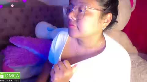 Snapshot of alanna_brunette chatting on 09/11/25, 04:40 lanna online show from 09/11/25, 04:40