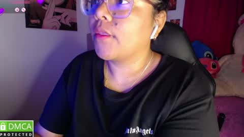 Snapshot of alanna_brunette chatting on 09/30/25, 05:34 lanna online show from 09/30/25, 05:34