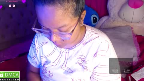 Snapshot of alanna_brunette chatting on 10/10/25, 04:39 lanna online show from 10/10/25, 04:39