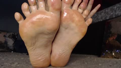 Alanna online show from 01/04/25, 03:29