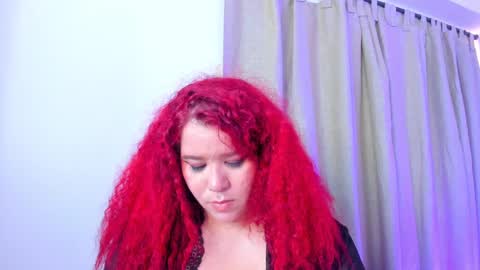 Snapshot of alanna_hank chatting on 02/18/25, 04:15 Alanna online show from 02/18/25, 04:15