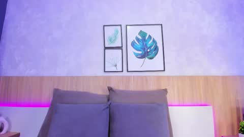 Snapshot of alanna_hank chatting on 10/07/25, 02:31 Alanna online show from 10/07/25, 02:31