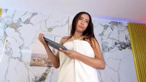 Snapshot of alanna_jones23_aws chatting on 09/12/25, 11:10 alanna_jones23_aws online show from 09/12/25, 11:10