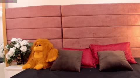 Snapshot of alannajonnes chatting on 10/12/25, 06:40 Alanna Jonnes online show from 10/12/25, 06:40