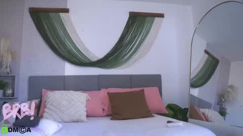 alannathomson online show from 02/16/25, 07:38