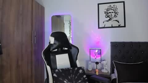 alannaughty_ online show from 01/13/26, 01:22