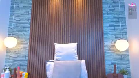 alannavidal online show from 06/18/26, 03:18
