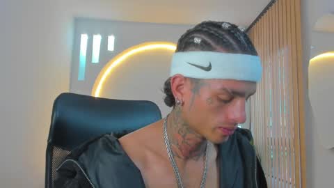 alan online show from 01/17/25, 12:31