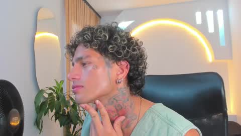 alan online show from 01/22/25, 12:49