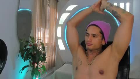 alan online show from 02/24/25, 08:03