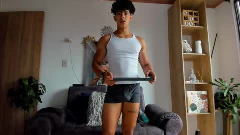 Snapshot of alansex66 chatting on 09/20/25, 05:14 Alan online show from 09/20/25, 05:14