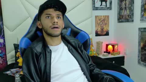 alanvilla_lobo online show from 10/10/25, 07:35