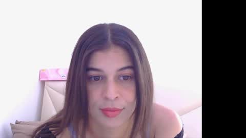 Snapshot of alaouirim25 chatting on 04/29/26, 01:26 AllylicArabis online show from 04/29/26, 01:26