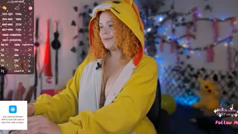 Caro online show from 10/11/25, 01:53