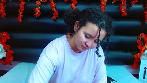 AlaSmith  online show from 02/04/25, 08:02